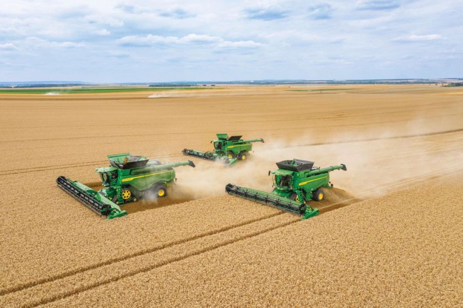 Combines: Mastering harvest